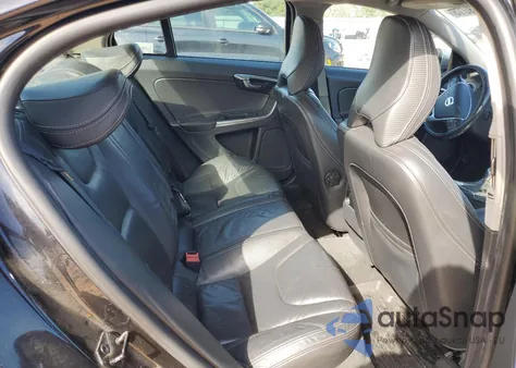 2013 Volvo S60 T6 from USA, damaged, VIN YV1902FH4D1231509